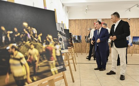 Muratpaşa’da 15 Temmuz şehitleri fotoğraf sergisiyle anıldı
