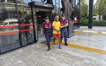 Alanya'da jandarma denetiminde 8 yıl 4 ay hapis cezası bulunan hükümlü yakalandı