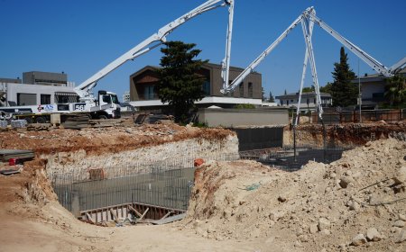 Antalya'da İnşaatta Göçük: 2 İşçi Toprak Altında Kaldı