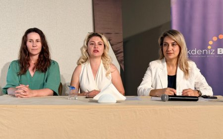 Antalya Bilim Merkezi'nde ‘Geleceğin Meslekleri’ Söyleşileri Gençlere Yol Gösterdi