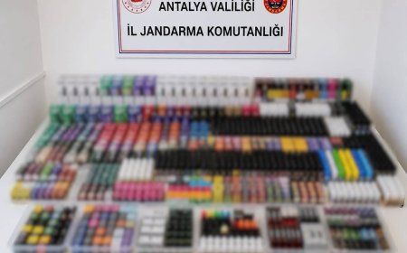 Alanya'da Kaçak Elektronik Sigara Operasyonu! Yüzlerce Kaçak Ürün Ele Geçirildi