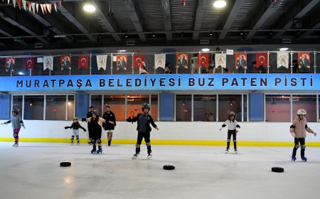 Antalya'nın 44 Derecelik Sıcağında Serinleten Adres: Dağyakası Buz Pateni Pisti Yoğun İlgi Görüyor