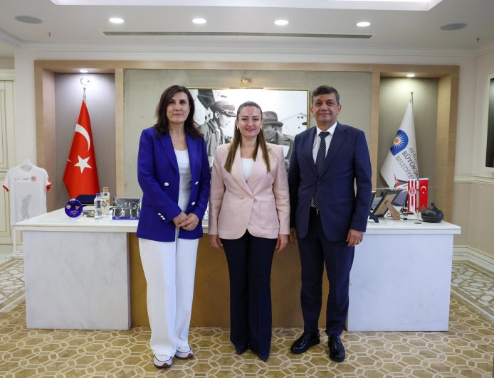 Antalya Büyükşehir Belediyesi Kadın Dostu Kentler Programı'nda Çalışmalarını Güçlendiriyor