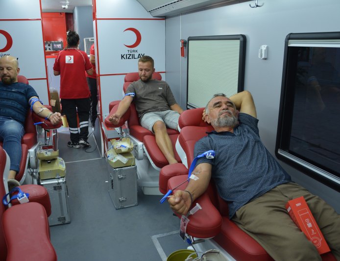 Korkuteli'nde örnek dayanışma! 4 günde 392 ünite kan bağışı toplandı