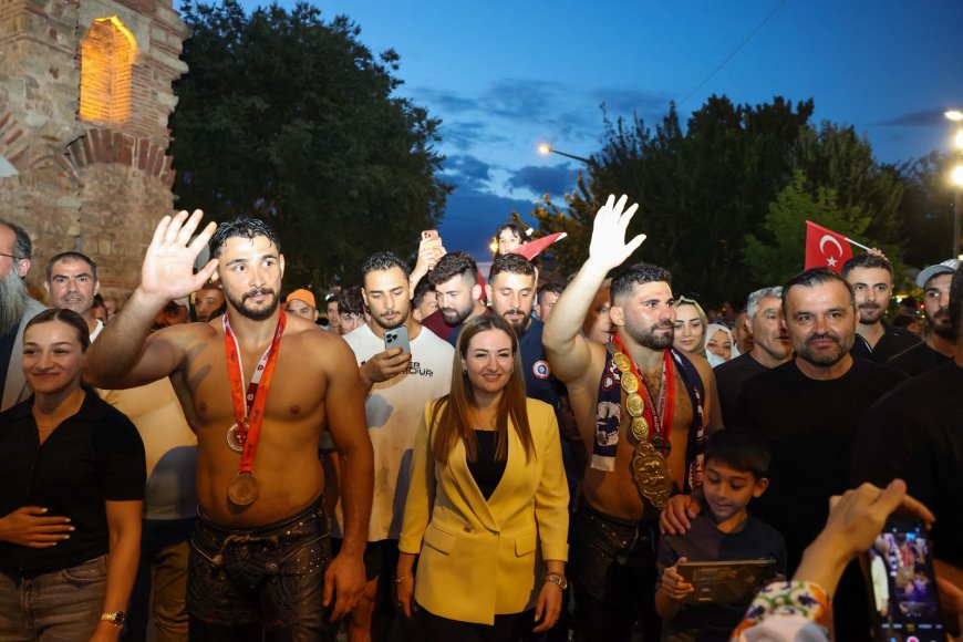 Kırkpınar'a Antalya Büyükşehir Belediyesi Damga Vurdu: Altın Kemer Antalya'nın Oldu