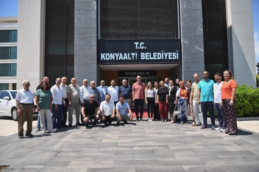 Konyaaltı Belediyesi’nde Birlik Buluşması: Konyalı Derneklerden Başkan Cem Kotan’a Ziyaret