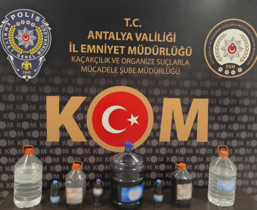 Antalya’da Kaçakçılık Operasyonları: Tarihi Eser, Kaçak Sigara ve Telefon Ele Geçirildi