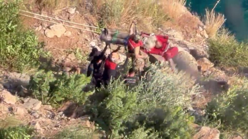 Gazipaşa’da Uçurumdan Denize Düşen Sürücü Hayatını Kaybetti