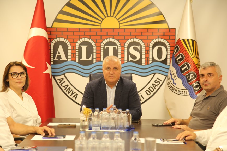 Alanya Keçiboynuzu Antalya'nın Temsil Ürünü Seçildi
