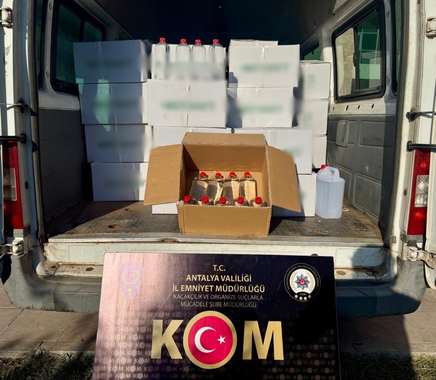 Antalya'da Kaçakçılığa Büyük Darbe! 1 Haftada Binlerce Kaçak İçki ve Alkol Ele Geçirildi
