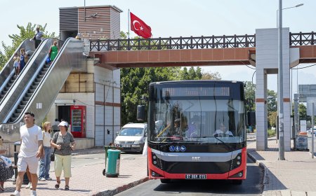 Antalya Büyükşehir’den Toplu Taşımada Net Uyarı: Duraktaki Yolcuyu Almadan Geçen Otobüse Ceza