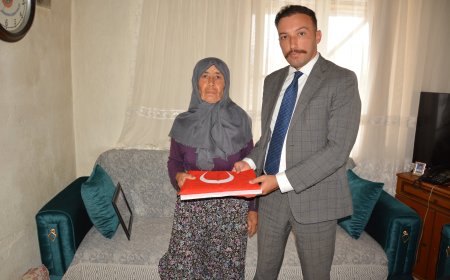 Korkuteli Cumhuriyet Başsavcısı Ozan Kapıcı’dan Şehit Annesi Aysel Belen’e Anlamlı Ziyaret