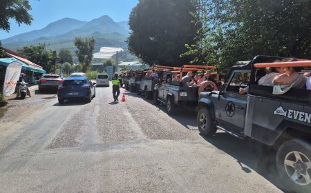 Antalya’da Safari Araçlarına Sıkı Denetim: 678 Araç Kontrol Edildi