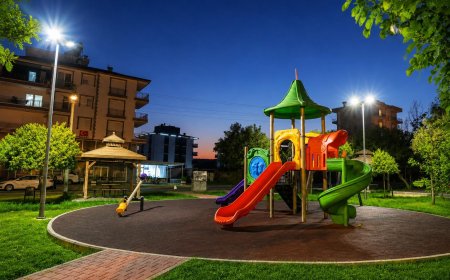 Kepez’de 100’ün Üzerinde Park Işıl Işıl: Gece Kullanımı Güvenli Hale Geldi