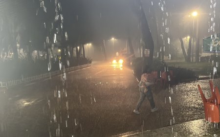 Antalya’da bir günde iki mevsim! Gündüz kavurucu sıcak, akşam sağanak sürprizi