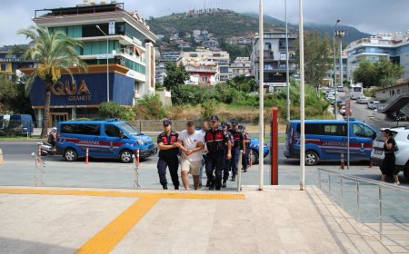Alanya’da Emlak Ofisine Silahlı Saldırı: 2 Şüpheli Tutuklandı
