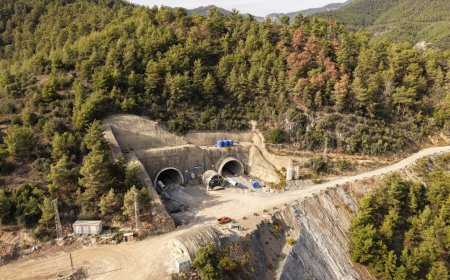 Antalya’ya İki Dev Tünel: Türkiye’nin En Uzun 5 Tünelinden 2’si Kentte İnşa Ediliyor