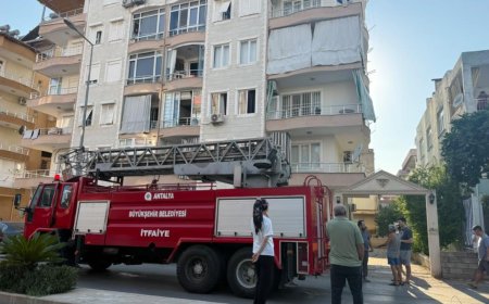 Serik’te Ocakta Unutulan Yemek Apartmanda Yangın Çıkardı
