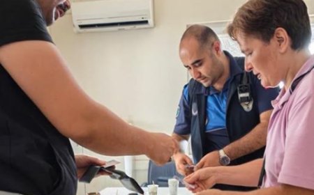 Kepez Zabıtasından Örnek Davranış: Cüzdan Değil, Hatıra Teslim Edildi