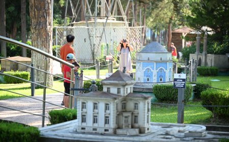 Dokumapark Açık Hava Müzesi’ne Yoğun İlgi: 84 Eser Ziyaretçileri Türkiye Turuna Çıkarıyor