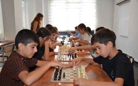 Alanya ATABEM’de Satranç Heyecanı: 24 Çocuk Hamlelerini Yarıştırdı