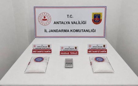 Kepez’de Otel Odasına Uyuşturucu Operasyonu: 2 Şüpheli Tutuklandı