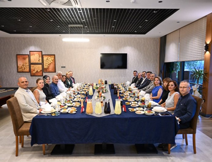 Antalya Sahil Güvenlik Grup Komutanı Yarbay Tolga Coşkun’a Veda Yemeği