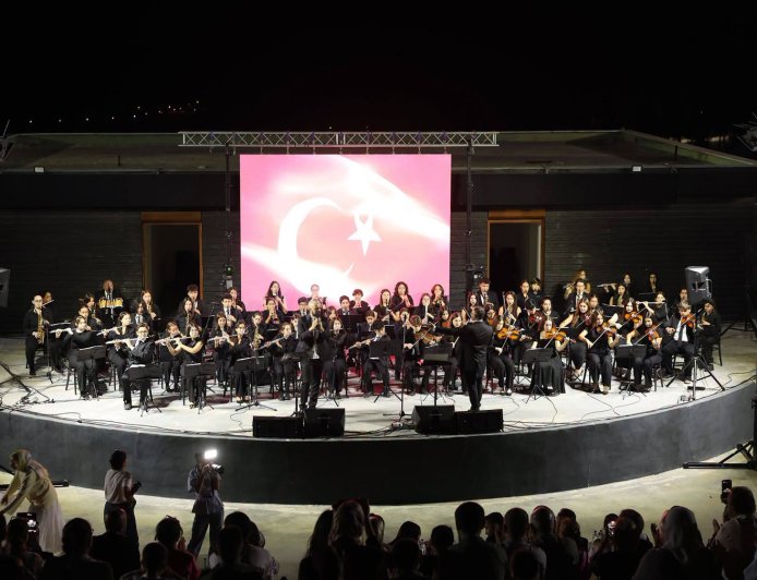 Korkuteli’de Genç Müzisyenlerden Unutulmaz Konser