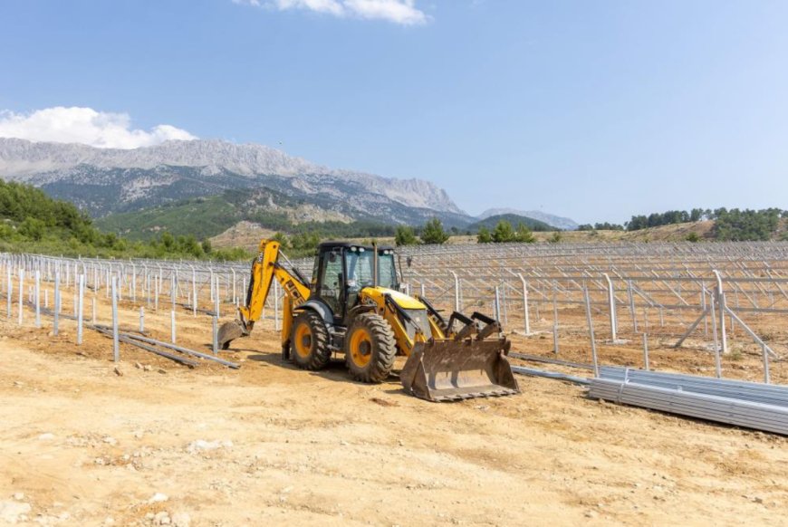 Manavgat Belediyesi GES Projesinde Çalışmalar Sürüyor: Elektrik İhtiyacının Büyük Bölümü Güneşten Karşılanacak