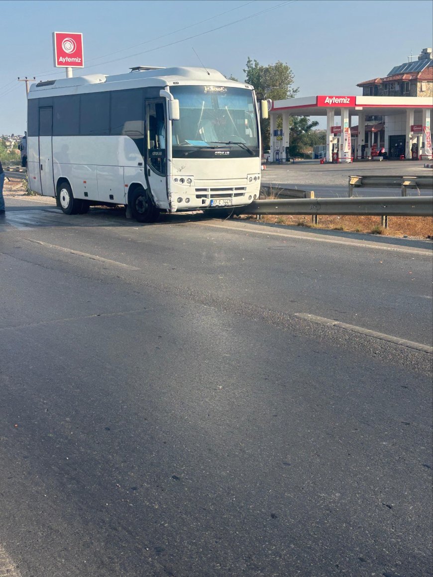 Manavgat’ta zincirleme kaza: 2’si yaya 6 kişi yaralandı.