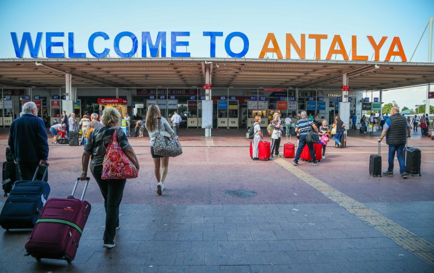 Antalya Havalimanı’nda Temmuz Rekoru: 5,5 Milyondan Fazla Yolcu