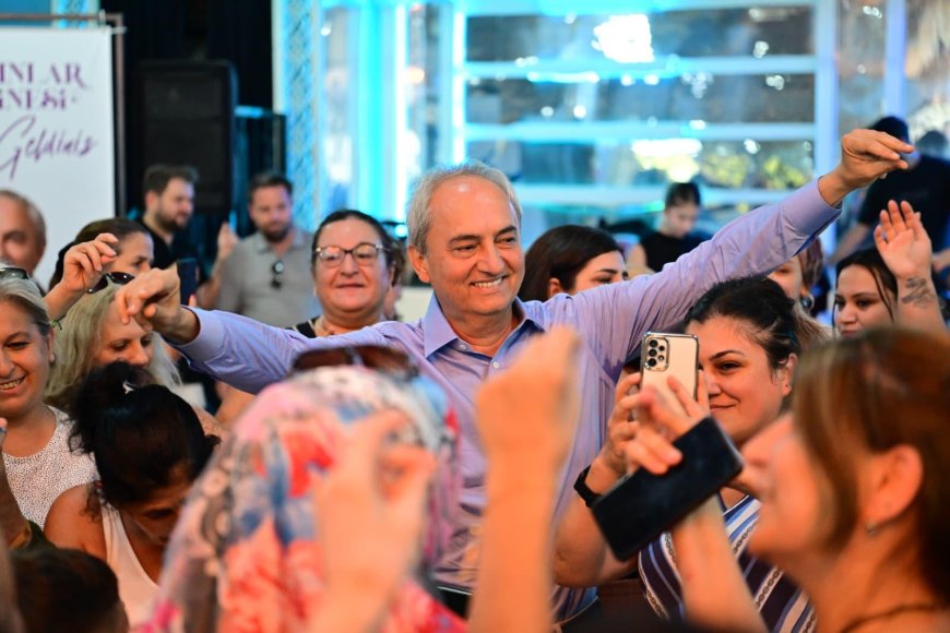 Kepez’de Kadınlar Matinesi Coşkusu: Başkan Kocagöz Kadınlarla Buluştu
