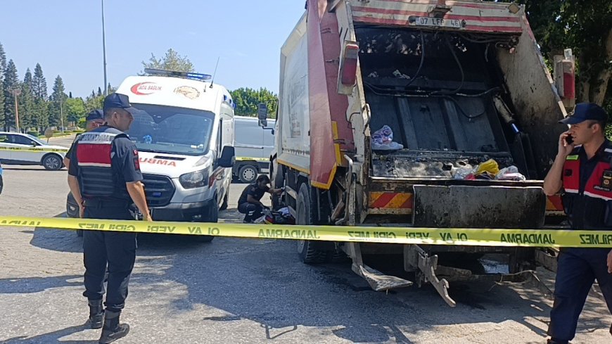 Manavgat’ta Feci İş Kazası: Temizlik İşçisi Çöp Kamyonunun Altında Hayatını Kaybetti
