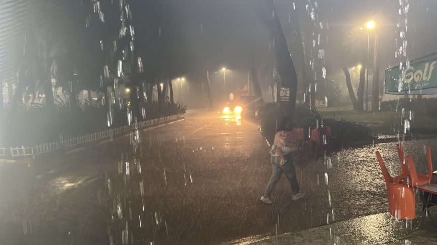 Antalya’da bir günde iki mevsim! Gündüz kavurucu sıcak, akşam sağanak sürprizi