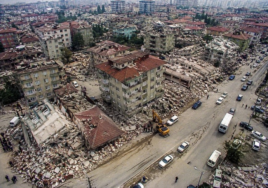 İki evladını depremde kaybeden İlyas Şeker'den 17 Ağustos paylaşımı