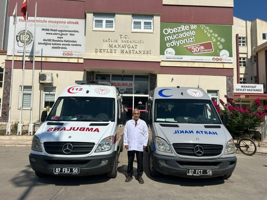 Manavgat’ta Evde Sağlık Hizmetlerine 2 Yeni Ambulans Takviyesi