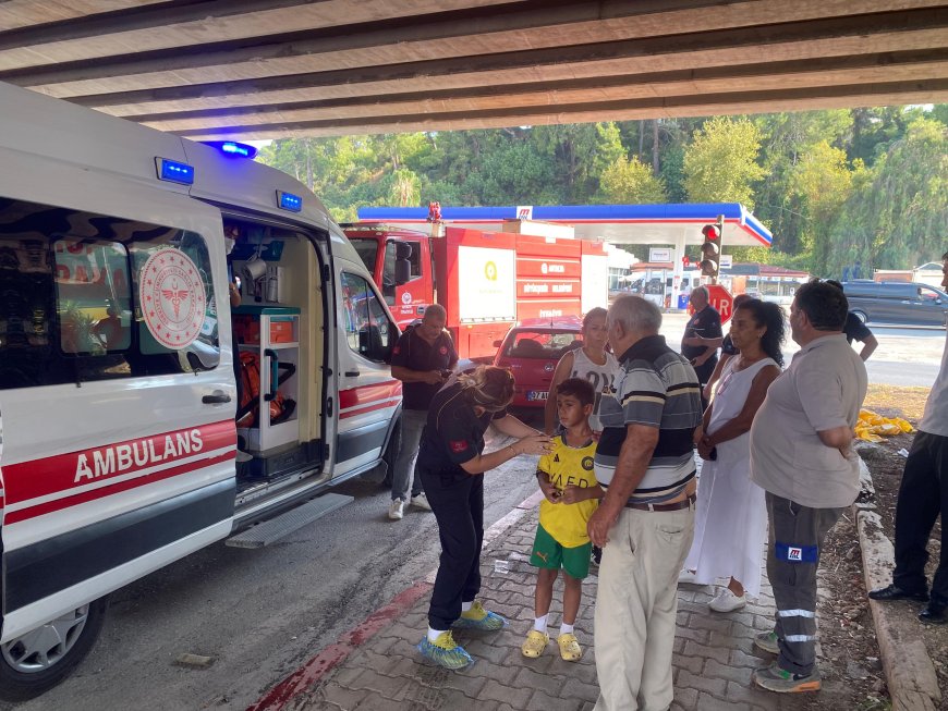 Aksu’da Otomobil Tıra Çarptı: 1 Kişi Hafif Yaralandı
