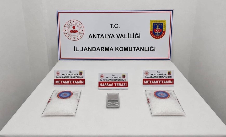 Kepez’de Otel Odasına Uyuşturucu Operasyonu: 2 Şüpheli Tutuklandı
