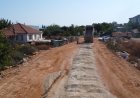 Kepez Baraj Mahallesi’nde Yol Seferberliği: 700 Metre Sıcak Asfalt Tamamlandı