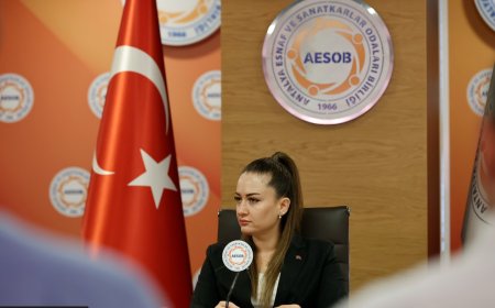 Büşra Özdemir’den AESOB’a Ziyaret: “Esnaflarımız Bizim Çözüm Ortağımız”