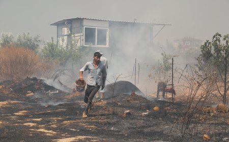 Kepez’de Yangın Paniği: Evini Alevlerin Sardığını Sanan Kadın Gözyaşlarına Boğuldu