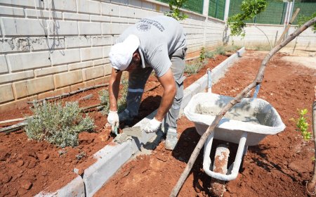 Kepez’den Eğitime Tam Destek: Okul Bahçeleri Yeni Eğitim Yılına Hazırlanıyor