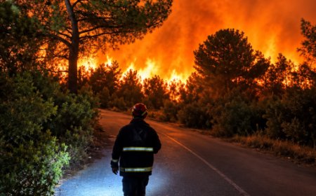 Aksu’daki Yangında 720 Kişi Tahliye Edildi: 254 Hane Boşaltıldı