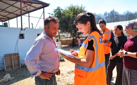 Antalya Büyükşehir Belediyesi Yangınzedelerin Yaralarını Sarıyor