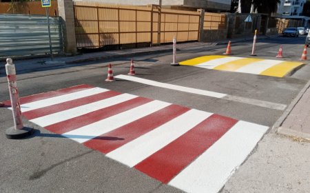 Konyaaltı’nda güvenli ulaşım için kasisler yeniden boyanıyor