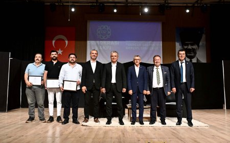 Uysal’dan Kumluca’da “Sakarya ruhu” vurgusu