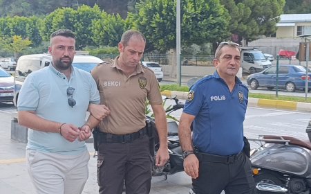 Manavgat’ta sahte ehliyet detayı ele verdi: 22 yıl 11 ay hapis cezasıyla aranıyordu