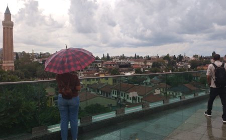 Antalya’da eylül sonunda kış havası: Sıcaklık 20,3 dereceye düştü