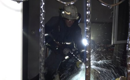 Kepez’de Ev Yangını: Ev Sahibi Kayıp Oğlunu Aramak İçin İstanbul’daydı