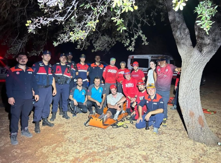 Likya Yolu’nda Turistin Yardımına Ekipler Koştu: Ayağı Burkulunca Hareket Edemedi